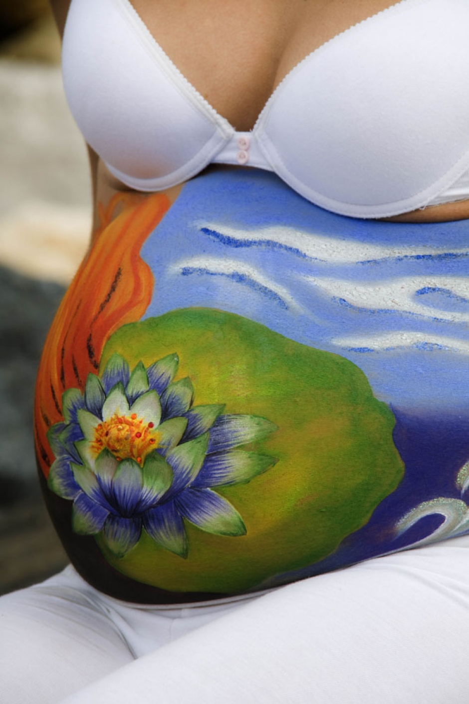 Body Painting – Embarazada – flor de loto (Maquillaje y Fotografia: Iratxe Irizar) Body Painting – Embarazada – flor de loto (Maquillaje y Fotografia: Iratxe Irizar)