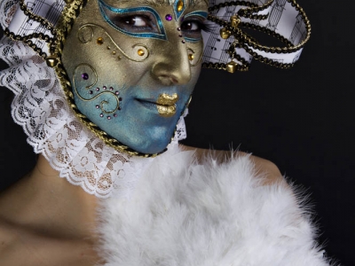Mascara Veneciana – Maquillaje y Fotografía: Iratxe Irizar / Modelo: Eider